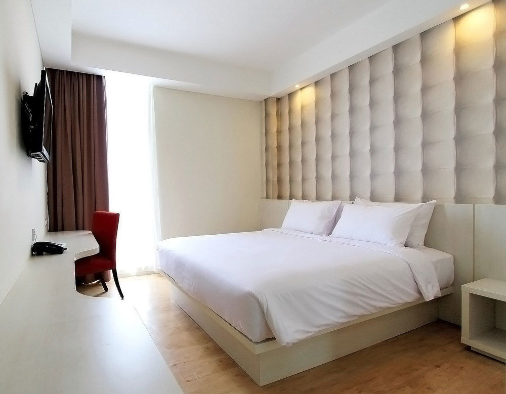 Yasmin Hotel Karawaci Tangerang Exterior foto